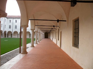 Recupero funzionale chiostro e spazi 1