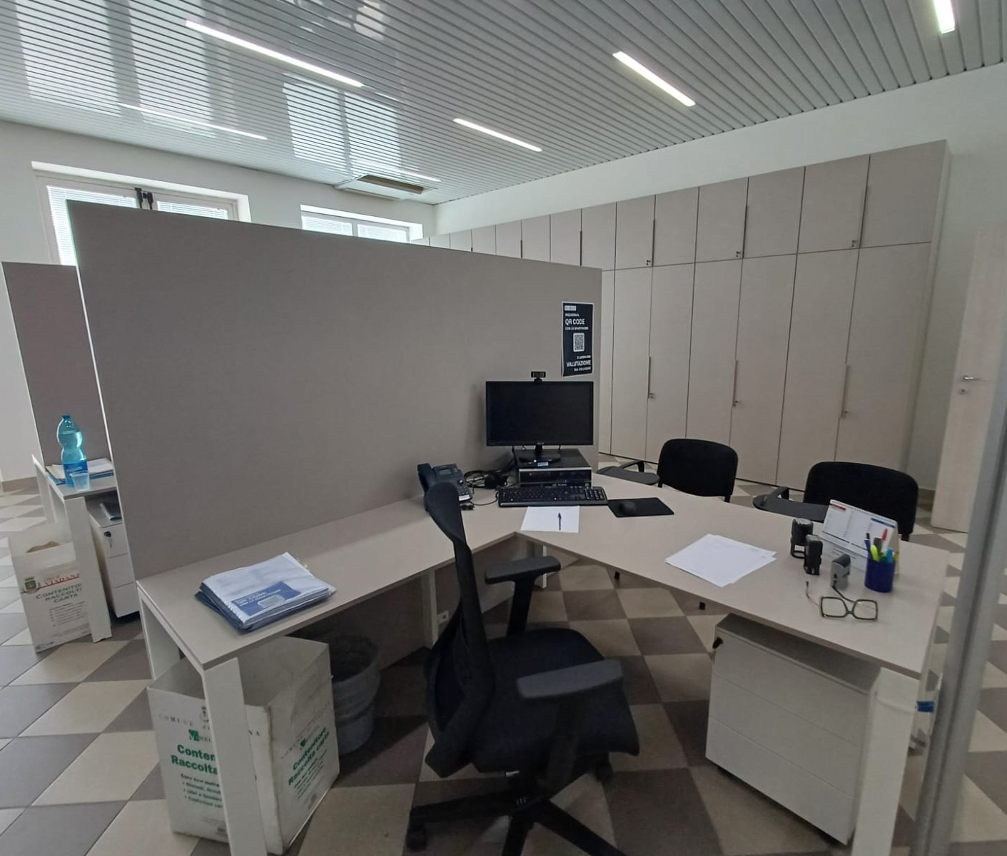Ufficio 1 postazione 1.jpeg