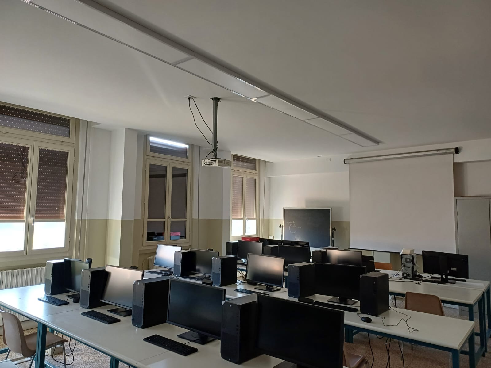 AULA CORPO B.jpg